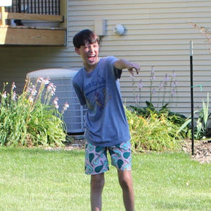 Meet your Posher, Abe